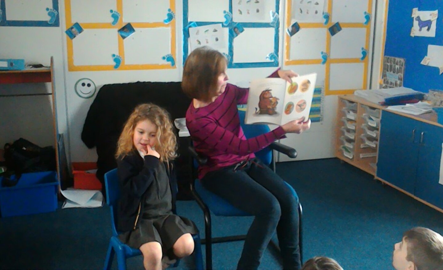 Image of Mystery Readers